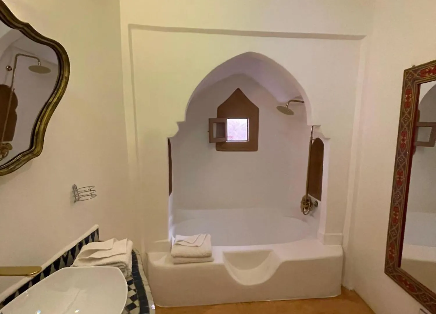 Riad Le Dromadaire Bleu By Weekome Marrakesh Bed & Breakfast