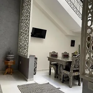  Riad Darnooz